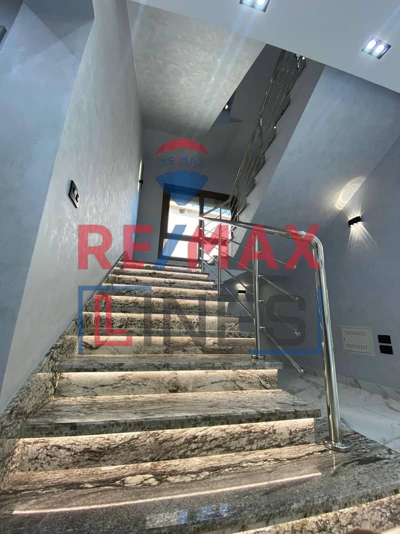 4 WhatsApp Image 2025-10-07 at 11.53. 06 AM. jpeg