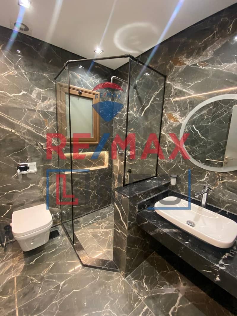 5 WhatsApp Image 2025-10-07 at 11.53. 07 AM. jpeg