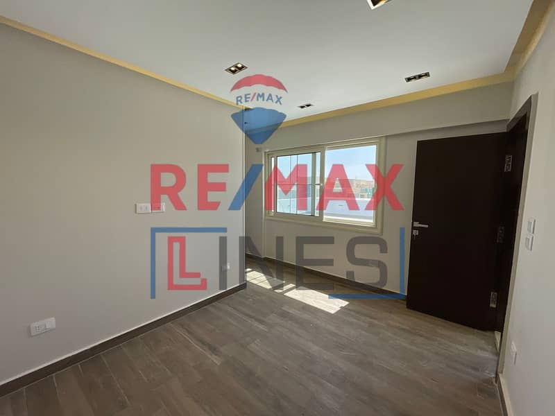 4 WhatsApp Image 2025-10-07 at 11.55. 27 AM. jpeg