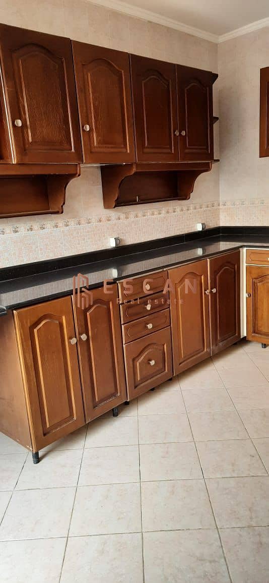 14 4bd6ccee-fa73-47d3-b412-c4d0a19cb7e7. jpg