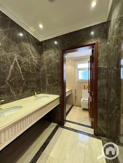 4 Bedroom Villa for Sale in Madinaty, Cairo - WhatsApp Image 2025-10-02 at 12.08. 53 AM (2). jpeg