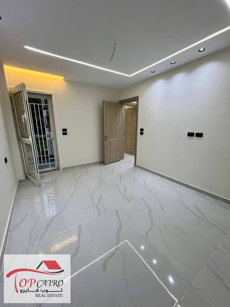 11 WhatsApp Image 2025-10-06 at 1.27. 49 PM (1). jpeg