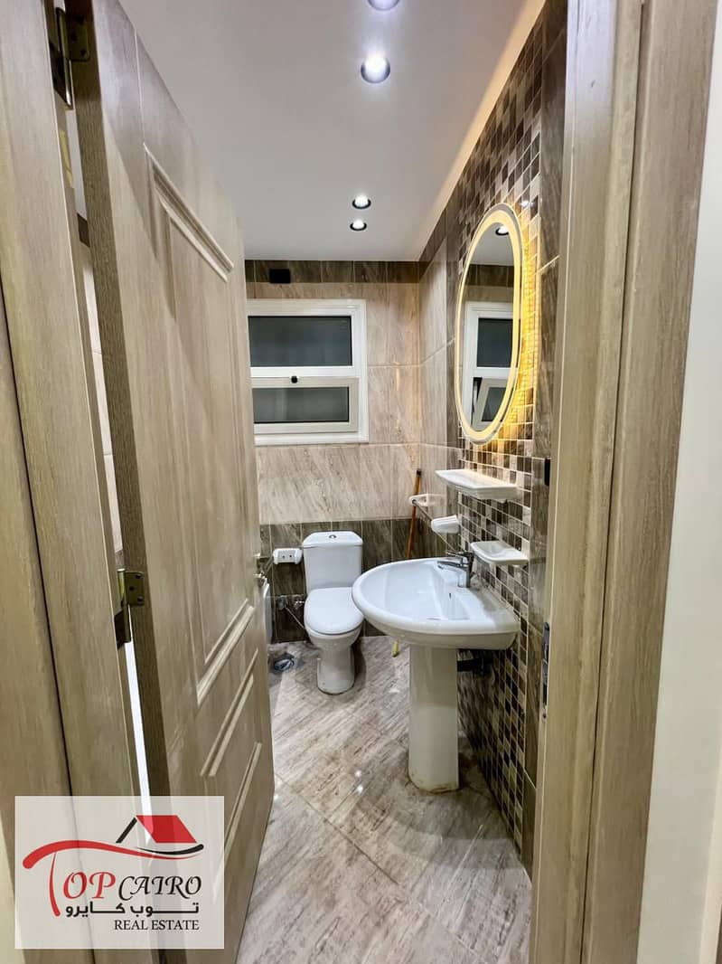 12 WhatsApp Image 2025-10-06 at 1.27. 45 PM (1). jpeg