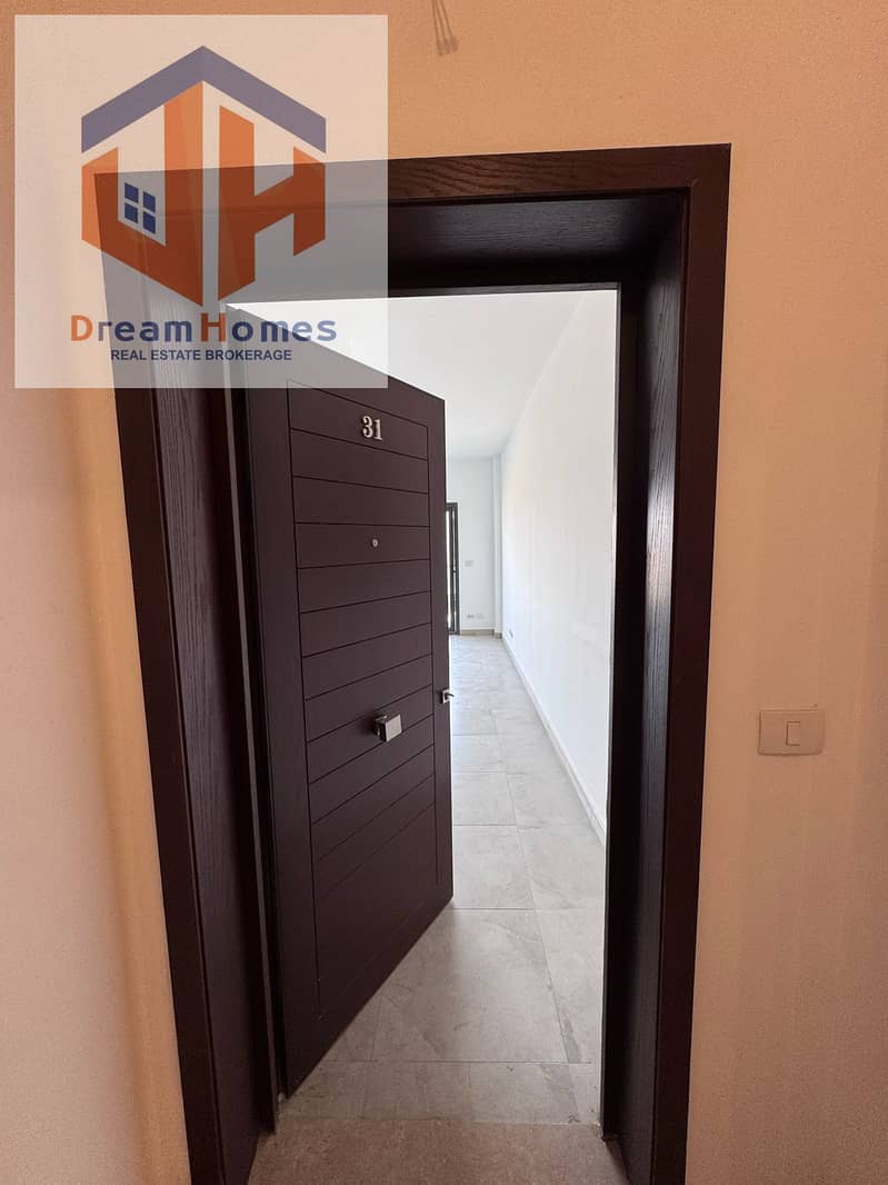 4 d39c1f00-1989-4dca-934f-c10ee3e126c7. jpg