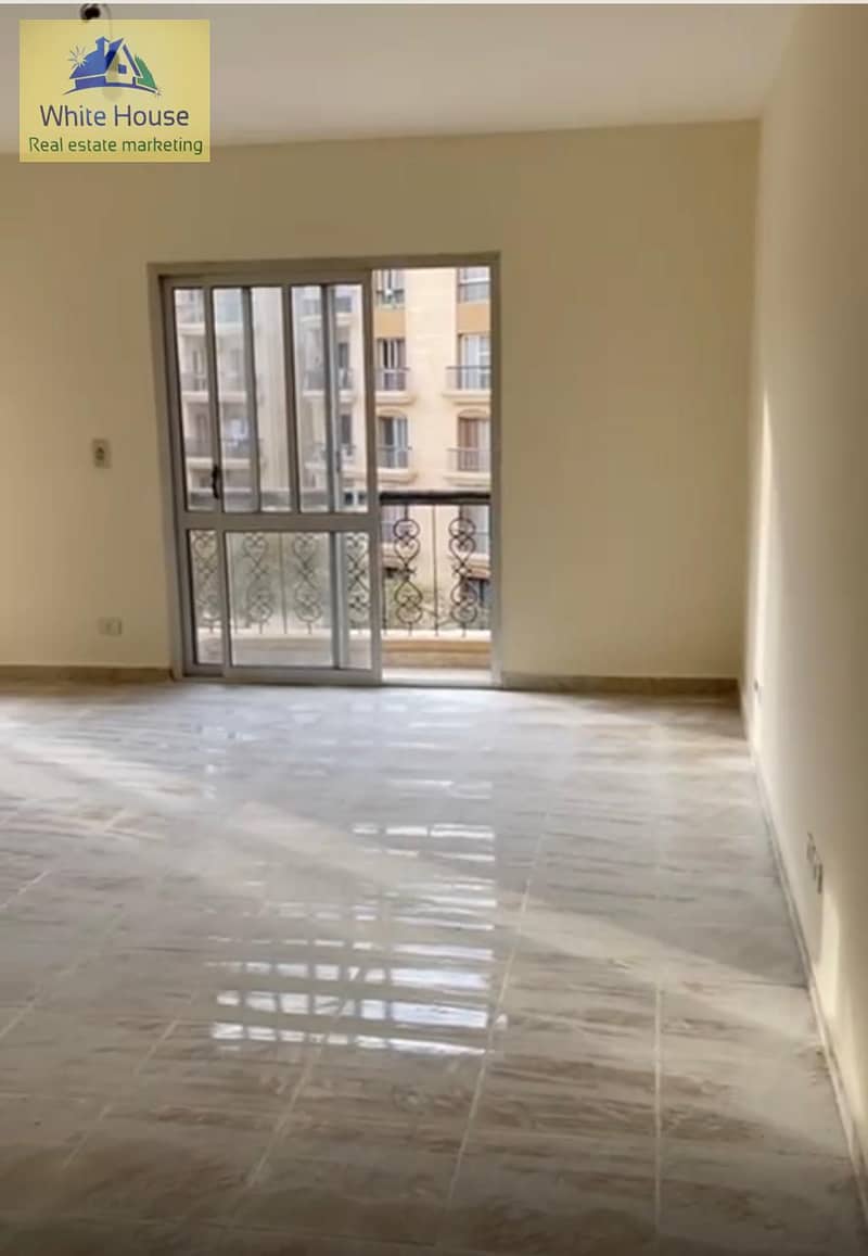 2 5586b492-470d-4387-9582-5bc0549f3778. jpg