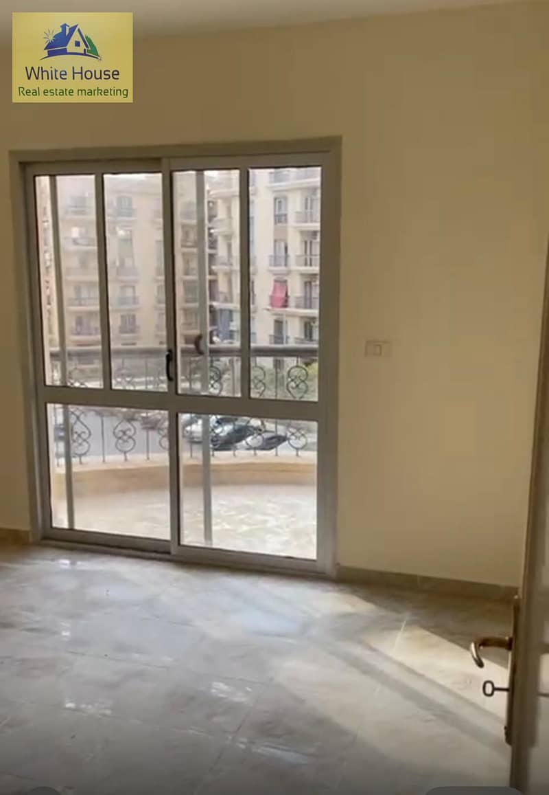 3 7692f9bc-5f87-4e1a-aa17-a76d9a29ff91. jpg