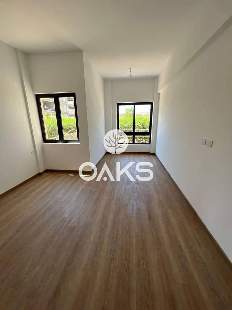 2 8fae4d9d-b227-4f77-a4da-43757fd10a31. jpg