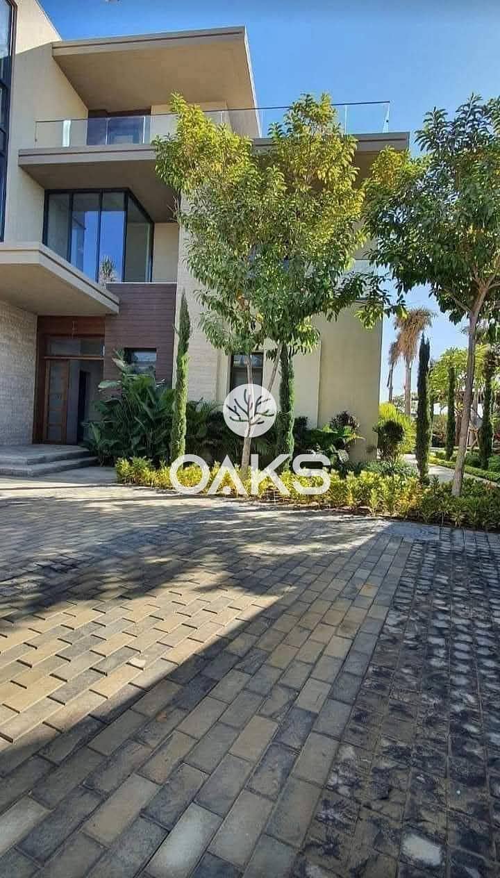 4 c489d5a2-82e7-4b99-b16a-94fba4b74452. jpg