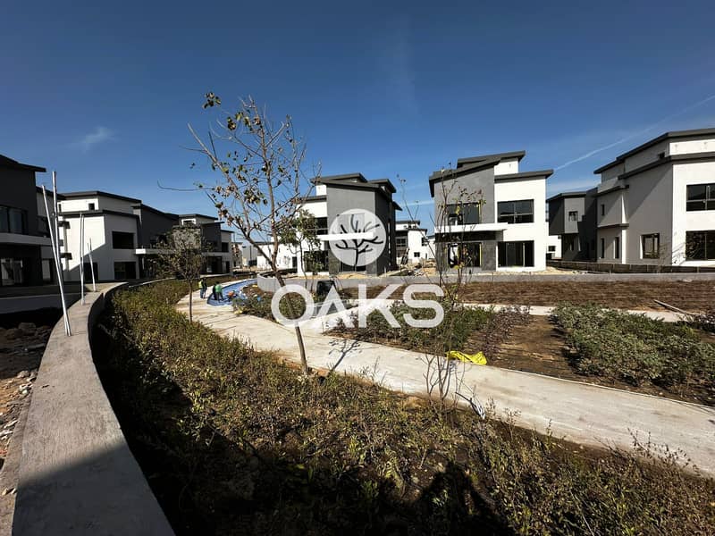 7 704d8e67-0b8f-453d-acb3-f5474db7de9a. jpg