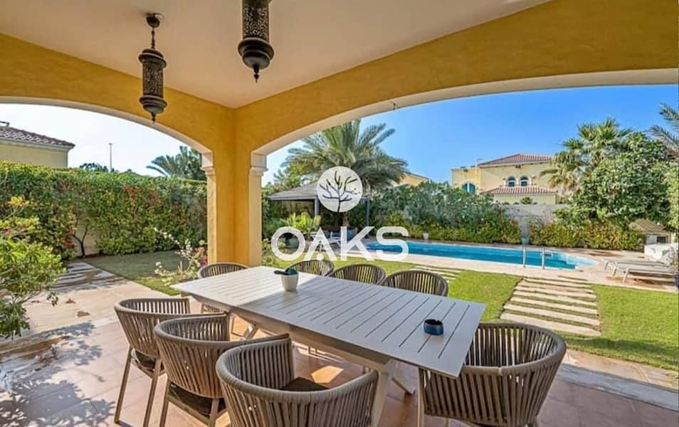 2 f981c87c-5fbd-432d-a0e3-aaf068fd5a7c. jpg