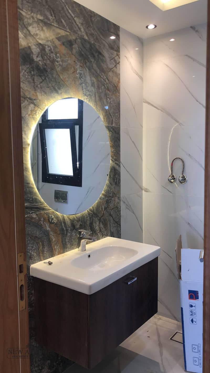 10 WhatsApp Image 2025-10-07 at 1.21. 06 PM. jpeg