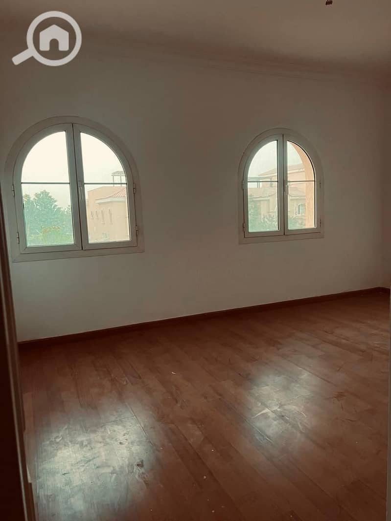 2 WhatsApp Image 2025-10-07 at 13.13. 47. jpeg