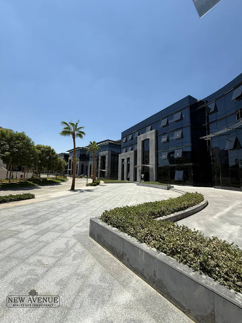 7 WhatsApp Image 2025-10-05 at 4.26. 36 PM. jpeg