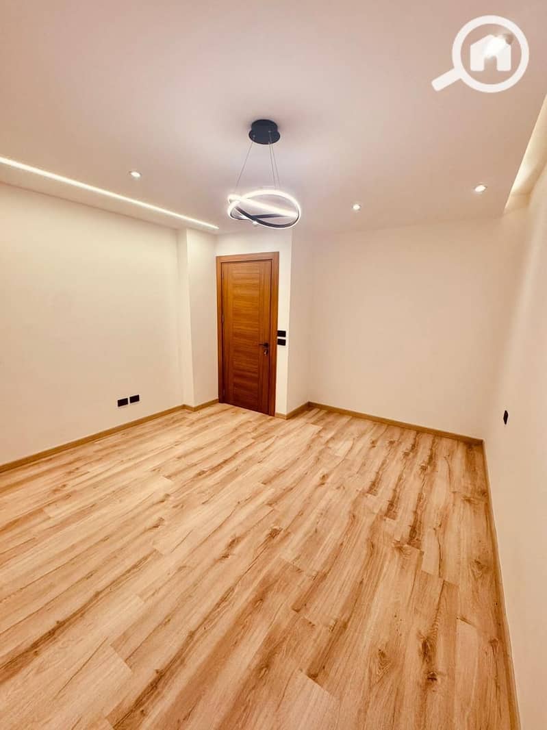 7 6a7ace63-dea6-4b2c-a2ab-b97280e2b366. jpg