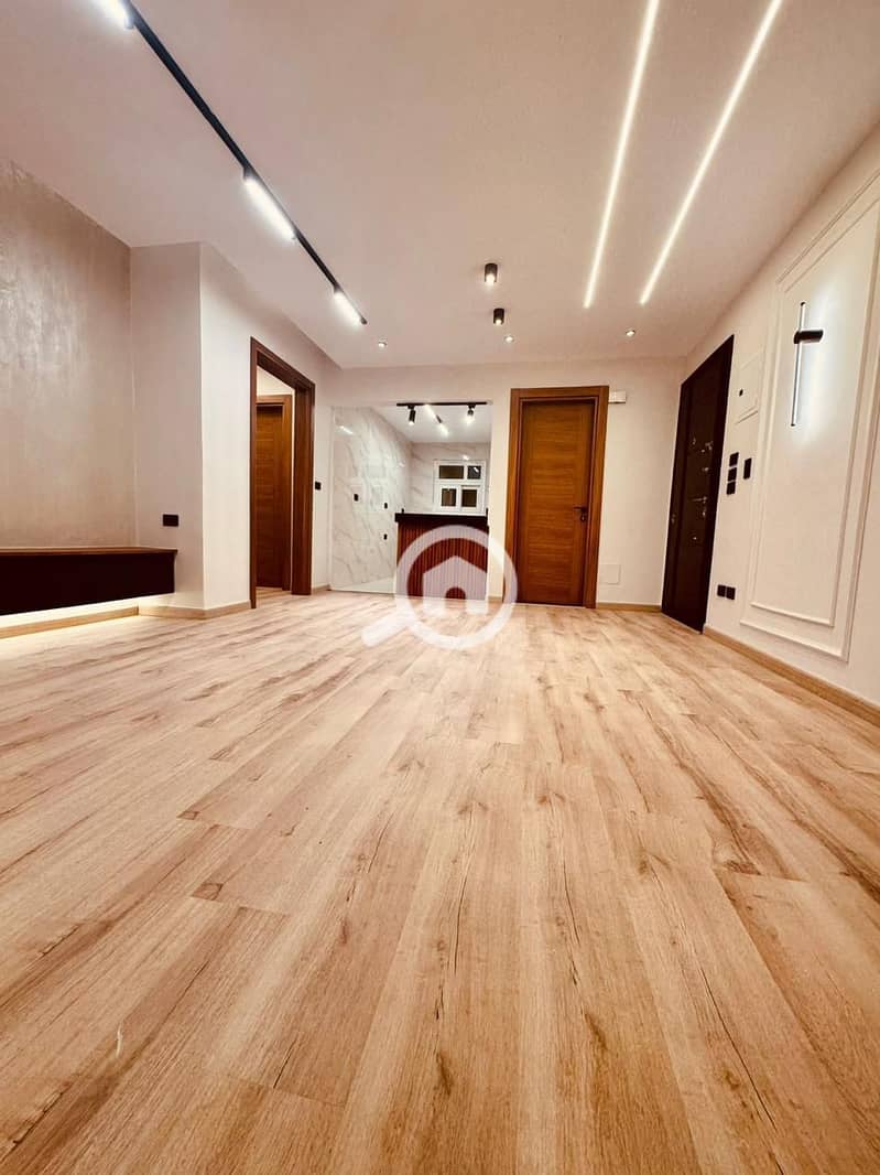 12 42971584-839a-4c74-b376-c75991530bf2. jpg