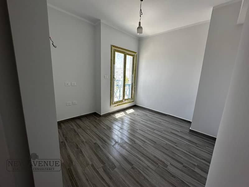 4 WhatsApp Image 2025-09-28 at 12.59. 29 PM (3). jpeg