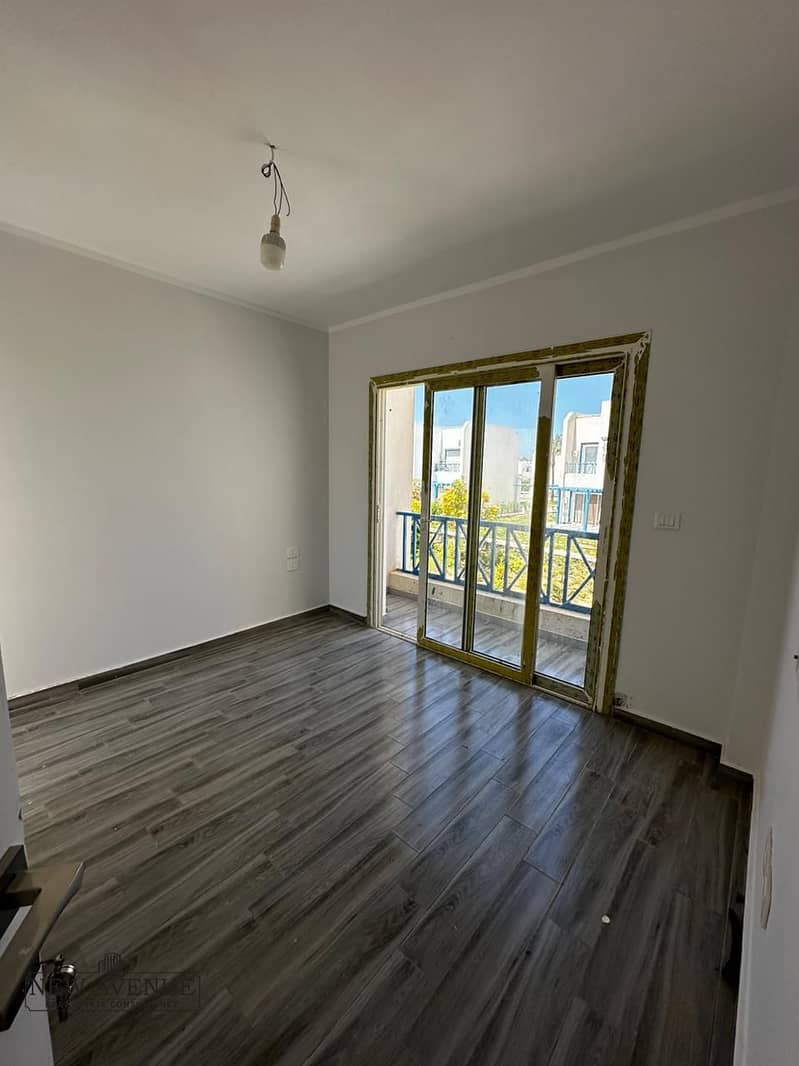 6 WhatsApp Image 2025-09-28 at 12.59. 30 PM (2). jpeg