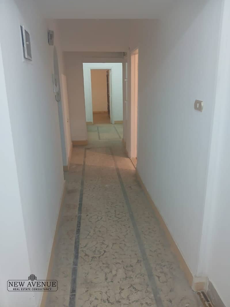 5 WhatsApp Image 2025-10-04 at 10.35. 39 PM (3). jpeg