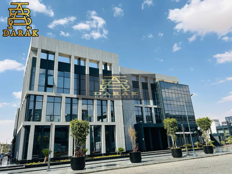 2 WhatsApp Image 2025-05-01 at 16.31. 23_a34c7737. jpg