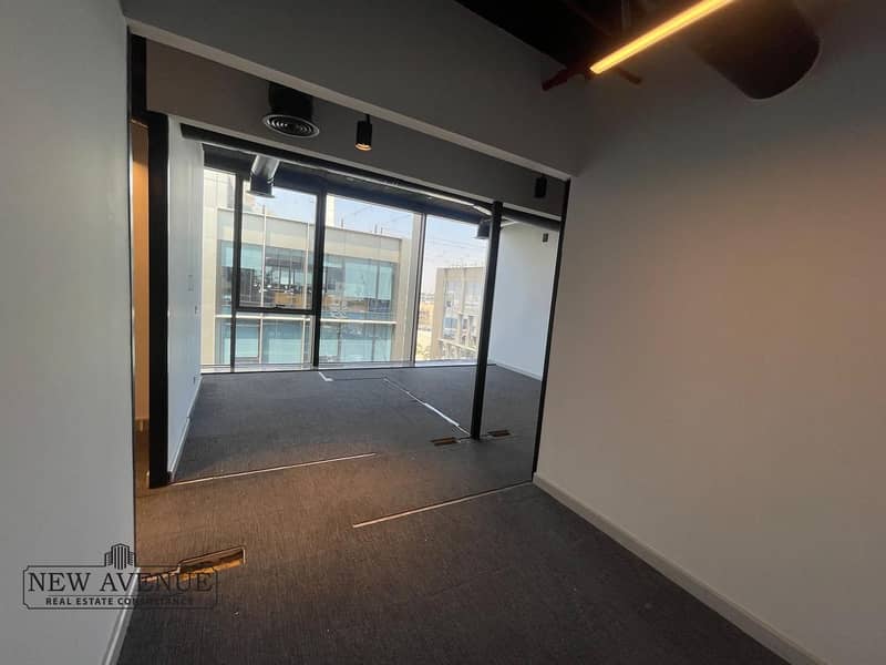 5 WhatsApp Image 2025-09-30 at 2.52. 02 PM. jpeg