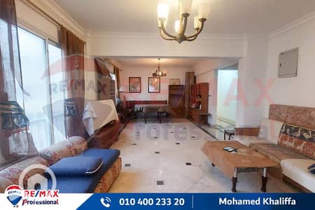 شقة 3 غرف نوم للبيع في لوران، الإسكندرية - IMG-20251006-WA0014. jpg