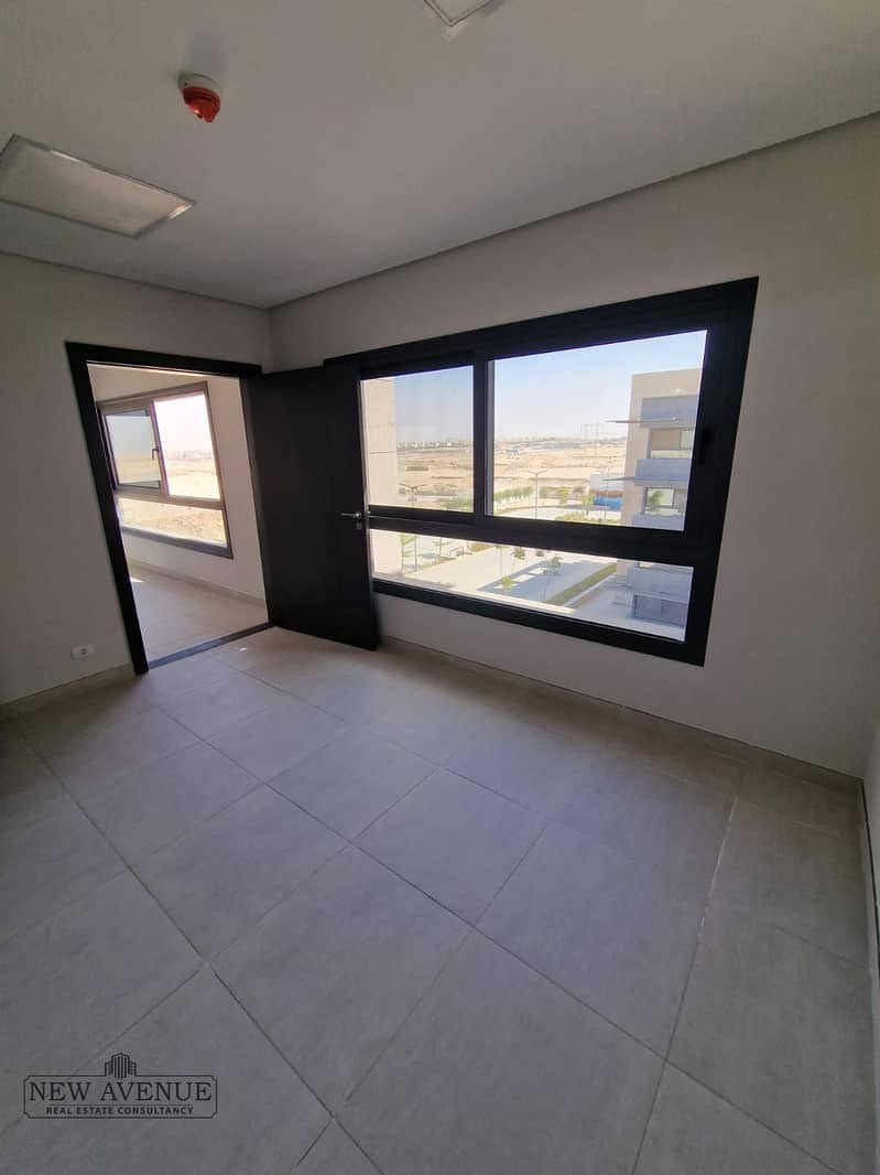 4 WhatsApp Image 2025-09-24 at 2.26. 46 PM (1). jpeg