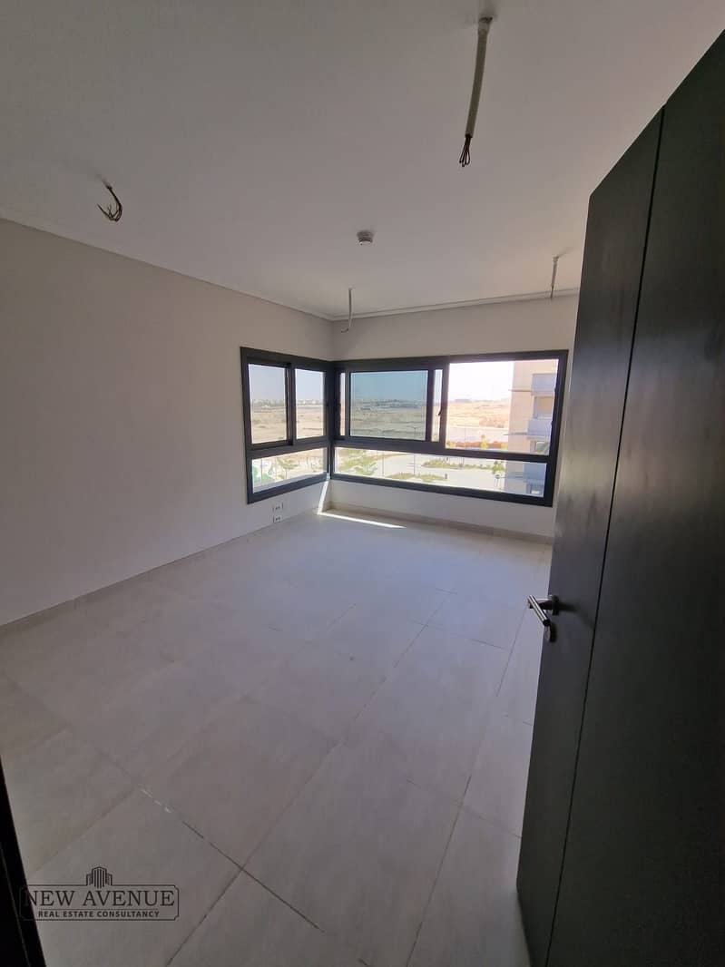 8 WhatsApp Image 2025-09-24 at 2.26. 45 PM (2). jpeg