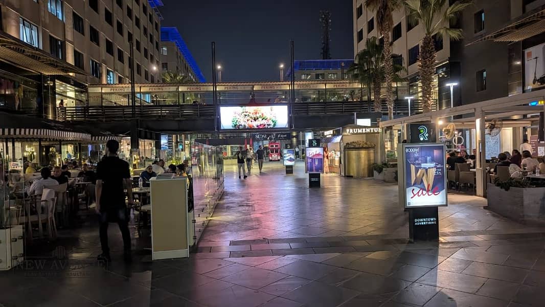 10 WhatsApp Image 2025-09-24 at 4.01. 58 PM. jpeg