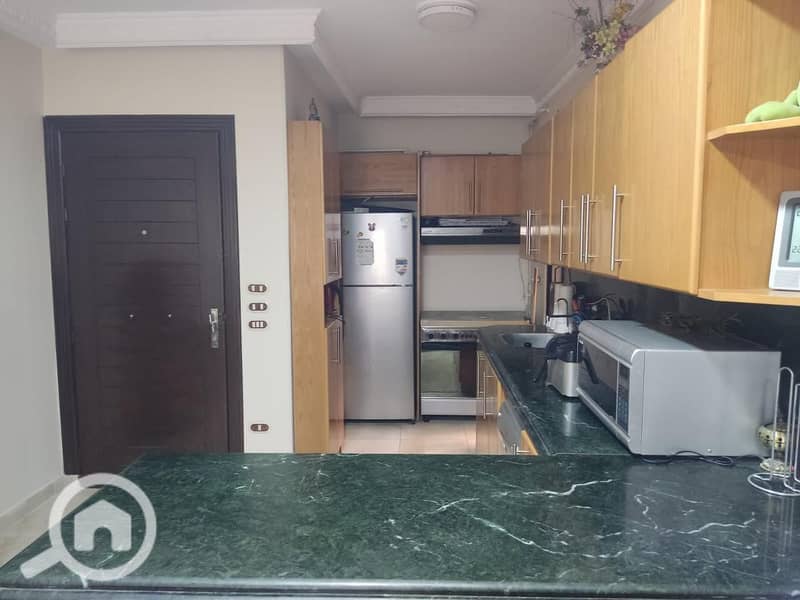 11 fdd31299-4bc9-44b2-b41e-dd0032a013f8. jpg