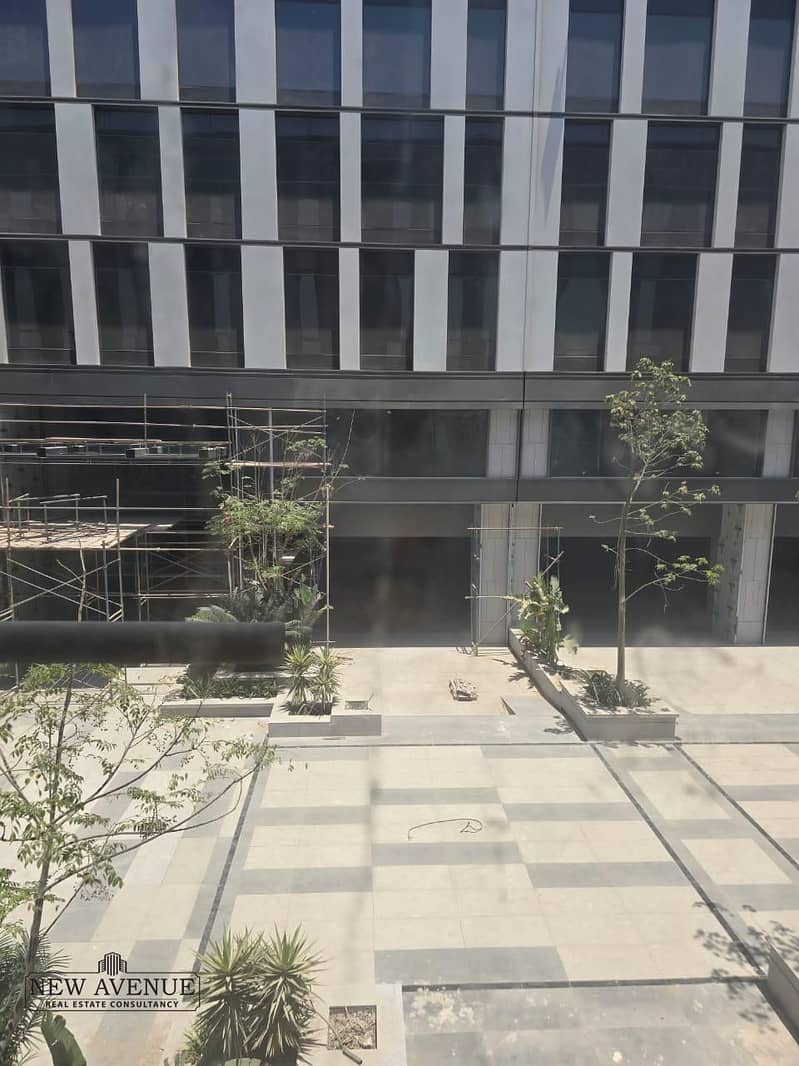 6 WhatsApp Image 2025-09-23 at 1.37. 25 PM (2). jpeg