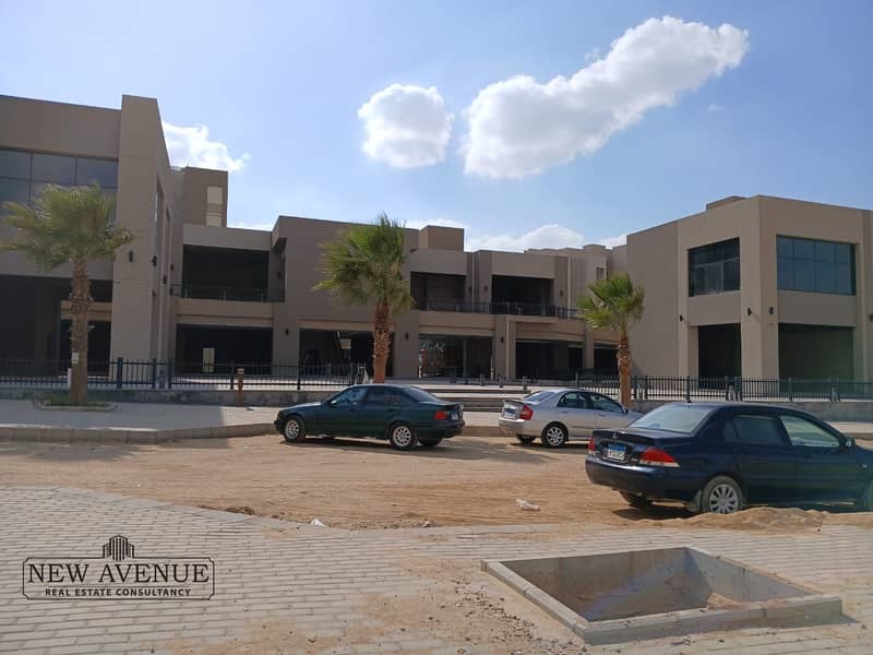 5 WhatsApp Image 2025-09-20 at 4.16. 38 PM (4). jpeg