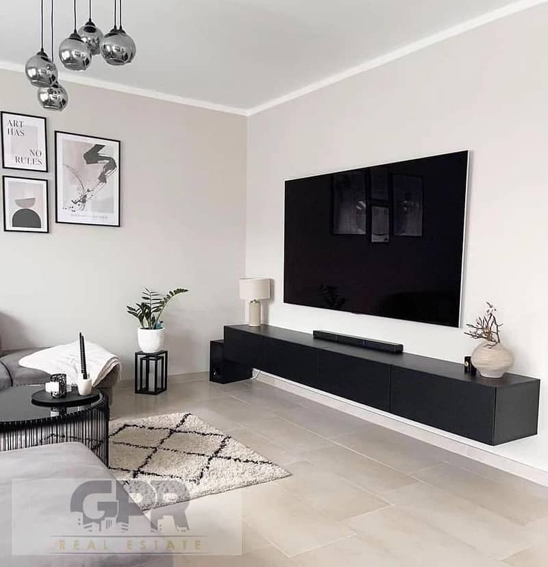 8 357516323_248012201378054_571704121221553013_n. jpg