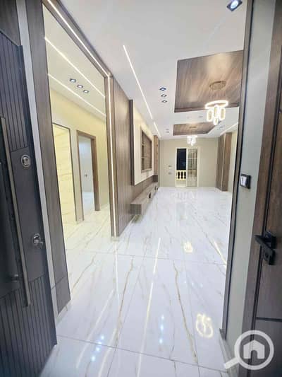 3 Bedroom Flat for Sale in Hadayek al-Ahram, Giza - d433dc82-8b2c-49e6-beaf-c43df5b01d0d. jpg