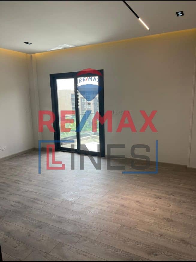 2 WhatsApp Image 2025-10-07 at 1.29. 39 PM. jpeg