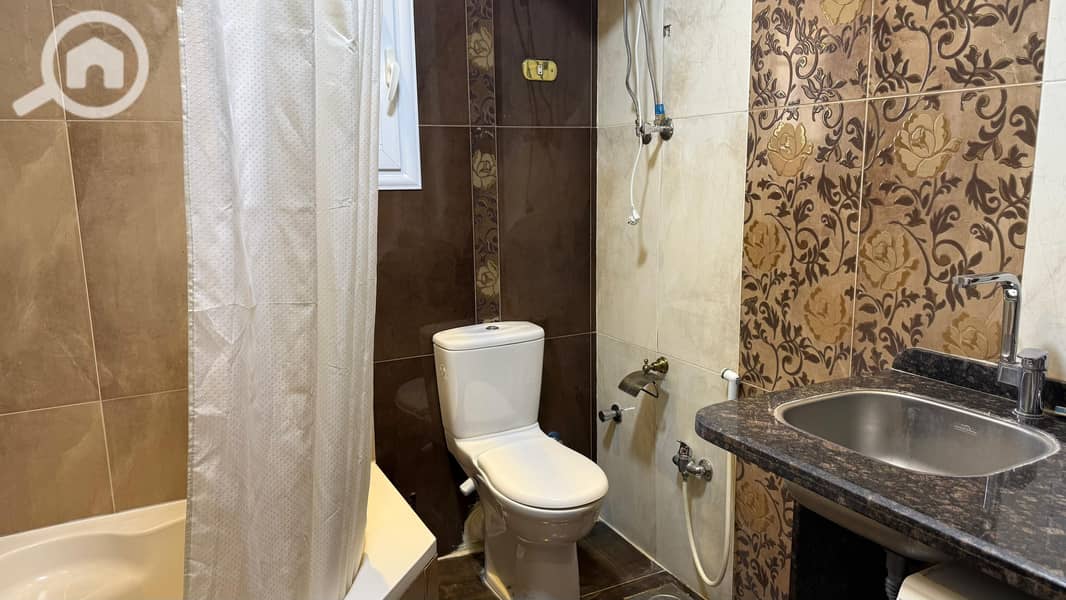 8 8e749991-0f06-42f0-9358-bcf209a05617. jpg