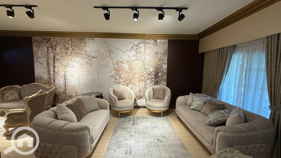 14 7813c9ad-2bd8-40cf-a5ac-4c2819fc7d7b. jpg