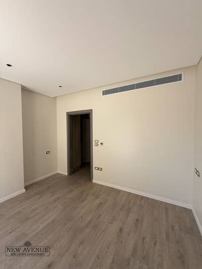 3 Bedroom Flat for Sale in New Cairo, Cairo - IMG-20250926-WA0071. jpg