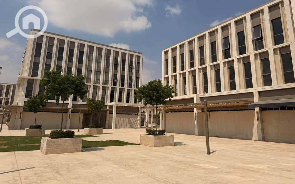 10 WhatsApp Image 2025-10-06 at 1.46. 49 PM (5). jpeg