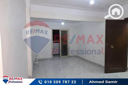 2 Bedroom Flat for Sale in Saba Pasha, Alexandria - 1. jpg