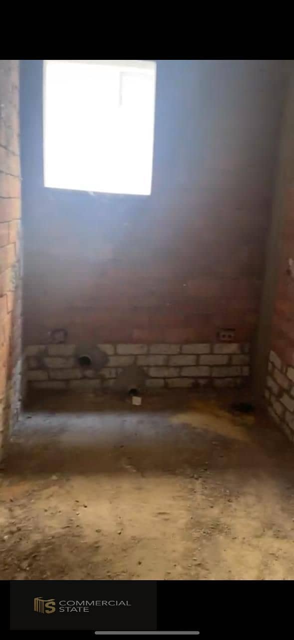 5 WhatsApp Image 2025-09-18 at 12.42. 57 (2). jpeg