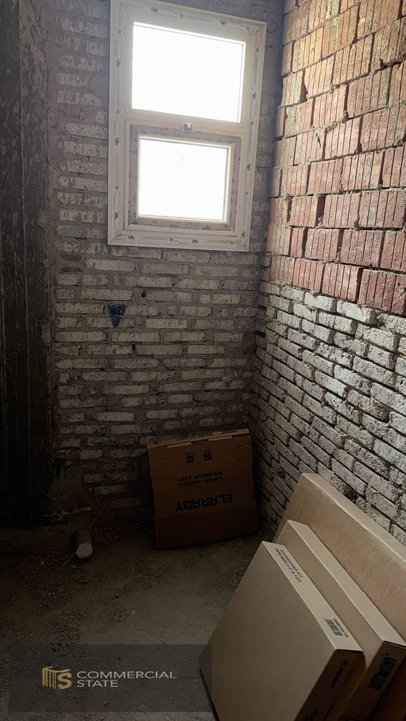 15 WhatsApp Image 2025-09-18 at 10.09. 19 (1). jpeg