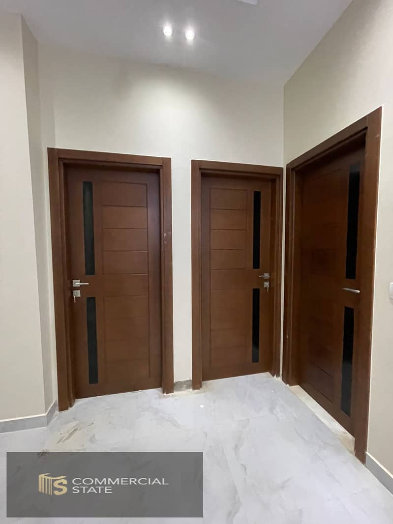 24 WhatsApp Image 2025-09-14 at 16.22. 33. jpeg