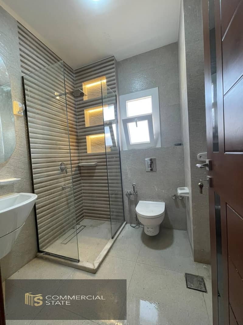 28 WhatsApp Image 2025-09-14 at 16.22. 35 (1). jpeg