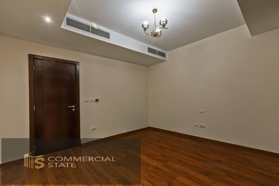 8 WhatsApp Image 2025-09-10 at 20.40. 01 (2). jpeg