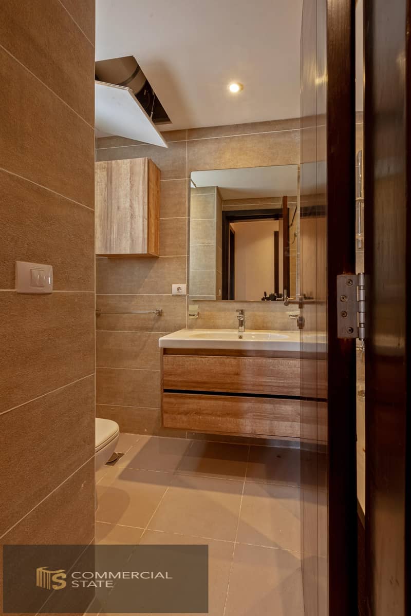 14 WhatsApp Image 2025-09-10 at 20.40. 03 (3). jpeg