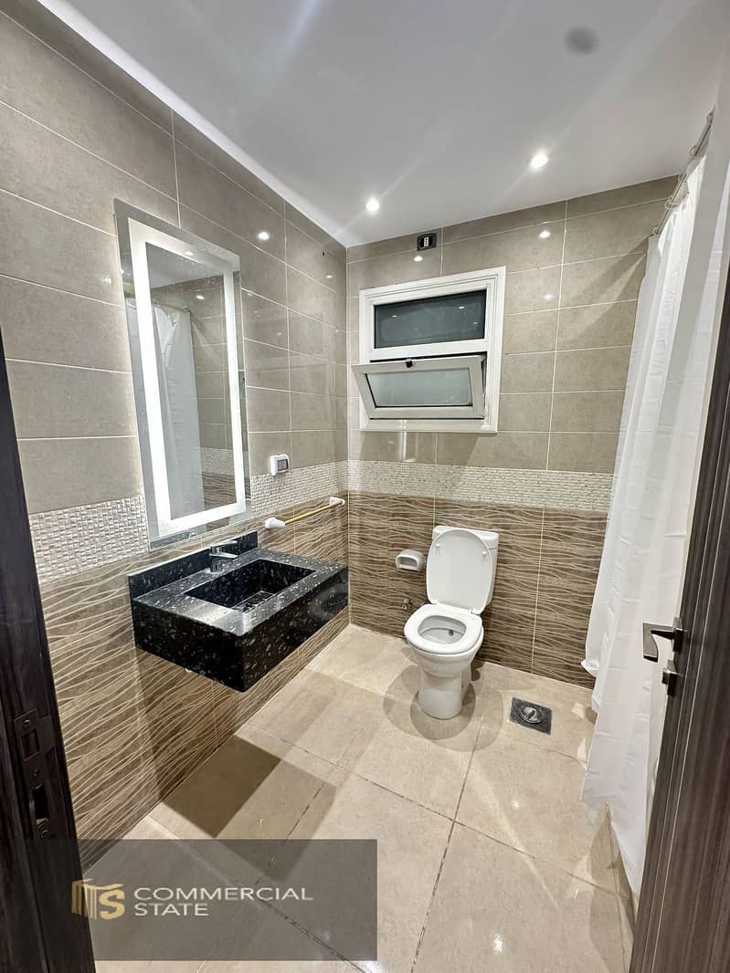 17 WhatsApp Image 2025-09-16 at 16.01. 58 (1). jpeg