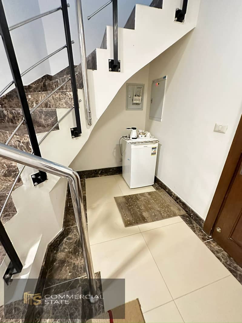 2 WhatsApp Image 2025-09-23 at 14.18. 39 (1). jpeg