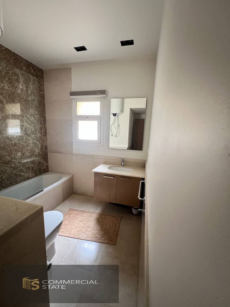 10 WhatsApp Image 2025-09-28 at 10.35. 18 (2). jpeg