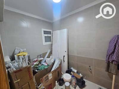 شقة 3 غرف نوم للايجار في بولكلي، الإسكندرية - ffe0acd8-27e4-4b6a-97ae-f8777b447f4f. jpg