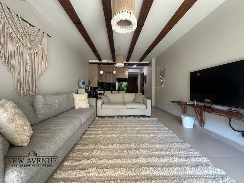 8 67b2911e-860f-48c3-b121-28ac2f4ad2da. jpeg